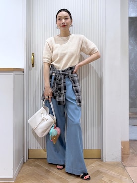 「VIS（ビス）の【ご好評につき追加生産】【2WAY】ハートカットバッグ（ハンドバッグ、ホワイト系）」を使った、namieさん（レディース・157cm）の夏コーディネート