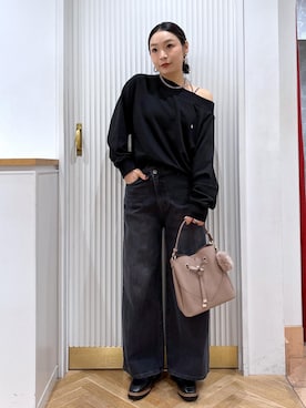 「アイテム（キーホルダー）」を使った、namieさん（レディース・157cm）の秋コーディネート