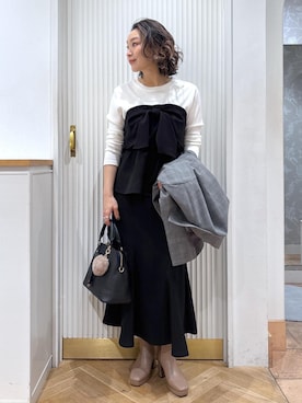 「アイテム（キーホルダー）」を使った、namieさん（レディース・157cm）の秋コーディネート