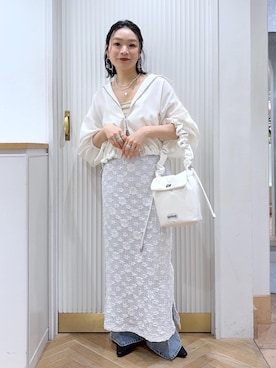 「VIS（ビス）のアイテム（トップス）」を使った、namieさん（レディース・157cm）の春コーディネート