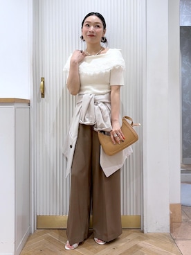 「VIS（ビス）の【180℃美人見え】ハンドルリボンワンショルダーバッグ/新色追加（ショルダーバッグ、イエロー系）」を使った、namieさん（レディース・157cm）の夏コーディネート