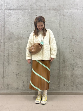 「アイテム（バレッタ/ヘアクリップ）」を使った、marimekkostaffさん（レディース・159cm）の秋コーディネート