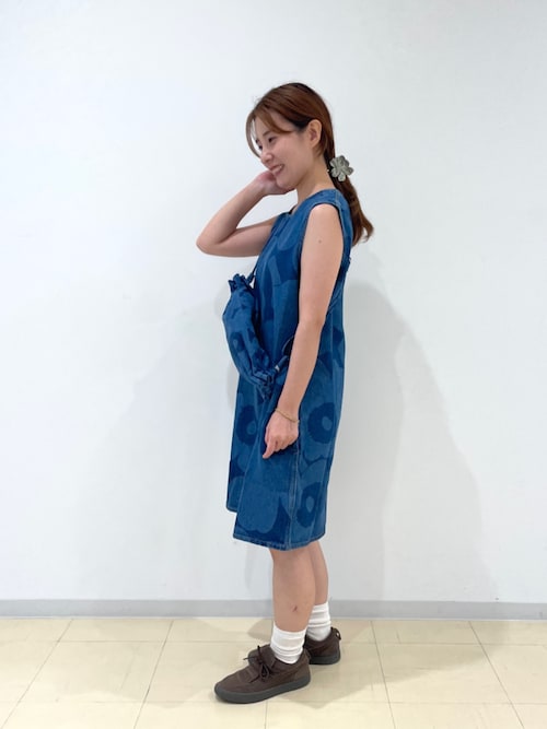 【希少】マリメッコ　ウニッコデニムワンピース　Maridenim Somasti 希少】マリメッコ ウニッコデニムワンピース Maridenim Somasti