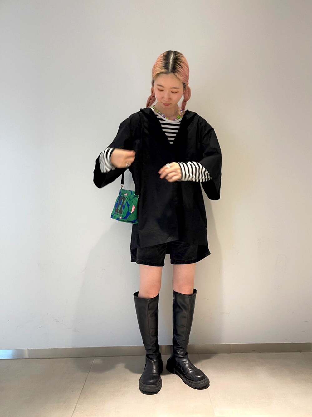 marimekko　チュニック　半袖　ホワイト　ブラック　コットン　ナイロン marimekko - マリメッコ ドット柄 7分袖 チュニック XS ブルー