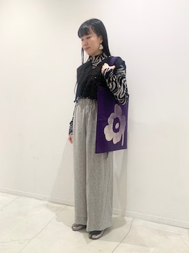 「アイテム（トートバッグ、パープル系）」を使った、marimekkostaffさん（レディース・155cm）の秋コーディネート