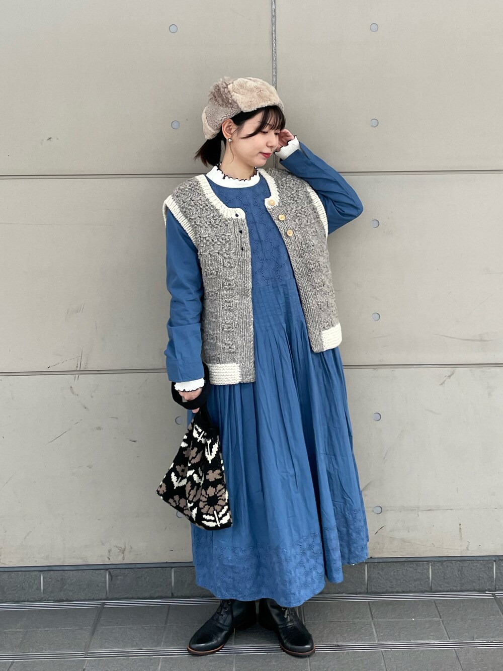 ★たまみや★TSUHARU ペルーニット手編み前後着ベスト ☆たまみや様専用☆TSUHARU ペルーニット手編み前後着ベスト