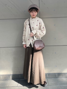 「重ね着ベストシーズン」｜「アイテム（ハンドバッグ）」を使った、シノさん（レディース・152cm）の秋コーディネート