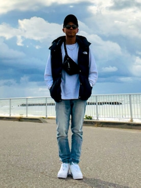 「アイテム（ボディバッグ/ウエストポーチ）」を使った、nobutanchinさん（メンズ・173cm）の秋コーディネート