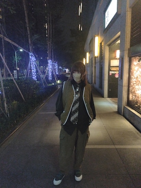 「アイテム（ダウンベスト、ブラウン系）」を使った、LaLa Wuさん（レディース・159cm）の冬コーディネート