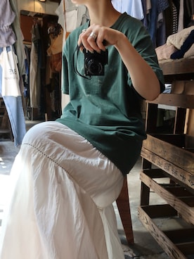 「VINTAGE（ヴィンテージ）のアイテム（Tシャツ/カットソー）」を使った、aikaさん（レディース・157cm）の秋コーディネート