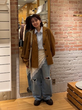 「LOWRYS FARM（ローリーズファーム）のワイドストレートデニムパンツ　607883（デニムパンツ、ブルー系）」を使った、ncy03さん（レディース）の冬コーディネート
