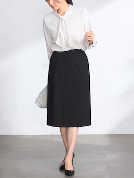 「GALLORIA（ギャローリア）の【洗濯機で洗える】ボウタイブラウス（シャツ/ブラウス、グレー系）」を使った、GALLORIAさん（レディース・165cm）の春コーディネート