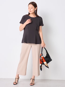 「GALLORIA（ギャローリア）の【接触冷感・ウォッシャブル】ペプラムブラウス（シャツ/ブラウス、グレー系）」を使った、GALLORIAさん（レディース・165cm）の夏コーディネート