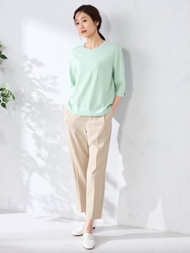 「GALLORIA（ギャローリア）の【洗濯機で洗える・ＵVカット・接触冷感】配色ニット（ニット/セーター、グリーン系）」を使った、GALLORIAさん（レディース・165cm）の春コーディネート