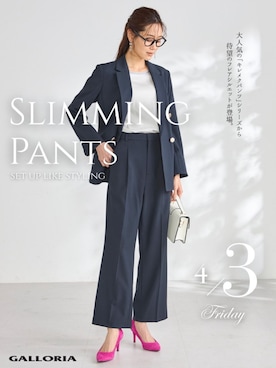 「GALLORIA（ギャローリア）の【キレメクシリーズ】衿ラメテープ　クルーネックTシャツ（Tシャツ/カットソー、ホワイト系）」を使った、GALLORIAさん（レディース・165cm）の春コーディネート