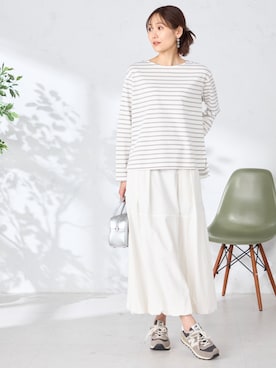 「GALLORIA（ギャローリア）のバルーンスカート（スカート、ホワイト系）」を使った、GALLORIAさん（レディース・165cm）の春コーディネート