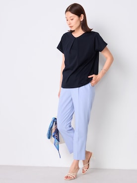 「GALLORIA（ギャローリア）の【接触冷感・UVカット】Vネックパーツプルオーバー（Tシャツ/カットソー、ブルー系）」を使った、GALLORIAさん（レディース・165cm）の夏コーディネート