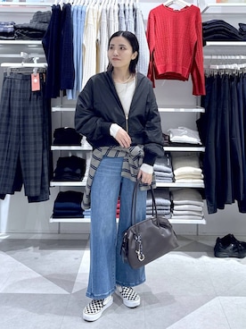 「アイテム（ボストンバッグ、ブラウン系）」を使った、chieminさん（レディース・162cm）の冬コーディネート