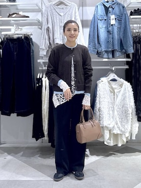 「アイテム（ストール/ショール）」を使った、chieminさん（レディース・162cm・30代）の秋コーディネート