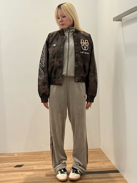 「アイテム（ジャージ）」を使った、ARさん（レディース・159cm）の秋コーディネート