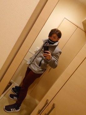 「アイテム（デニムパンツ、レッド系）」を使った、kino1114さん（メンズ・165cm）の冬コーディネート