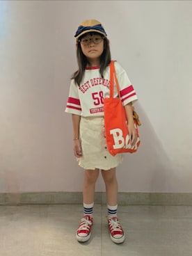 「アイテム（キャップ）」を使った、Cressida.Cさん（キッズ・120cm）の秋コーディネート