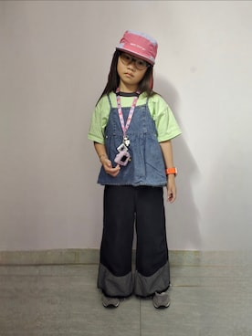 「アイテム（スニーカー）」を使った、Cressida.Cさん（キッズ・120cm）の夏コーディネート