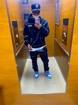 「AIR JORDAN（エアジョーダン）のアイテム（スニーカー）」を使った、梅井泰成さん（メンズ・167cm）の春コーディネート