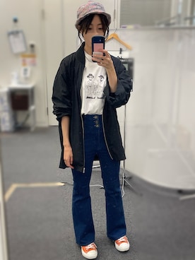 「JEANASIS（ジーナシス）のアイテム（MA-1）」を使った、ariesさん（レディース・161cm）の秋コーディネート