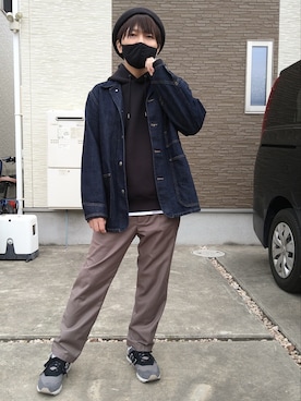 「アイテム（パーカー、ブルー系）」を使った、MEGさん（メンズ・166cm）の春コーディネート