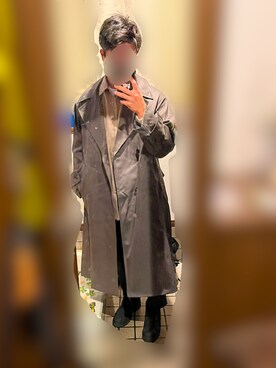「WYM LIDNM（ウィム バイ リドム）のアイテム（チェスターコート、グレー系）」を使った、ぶっきーさん（メンズ）の冬コーディネート