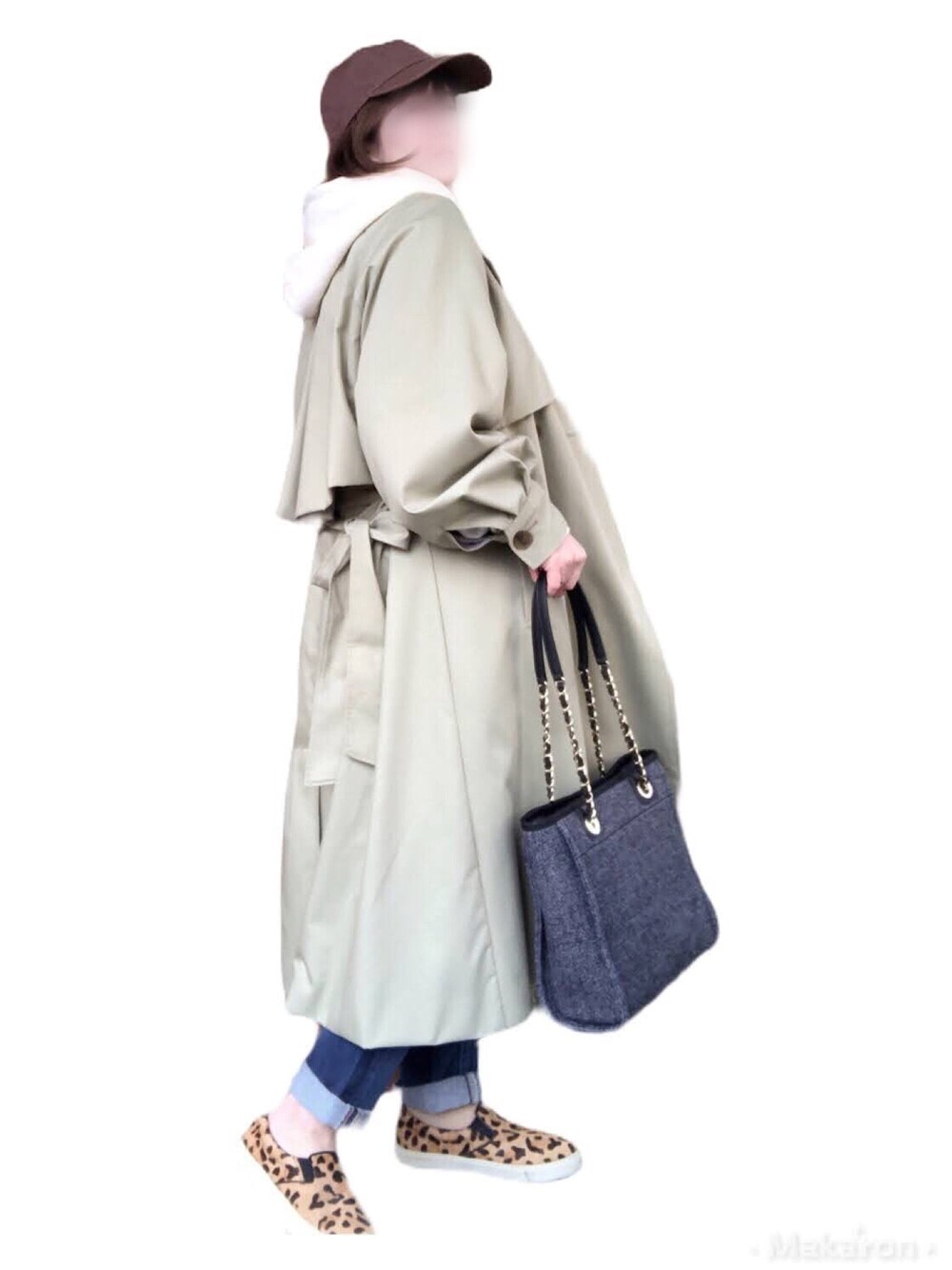 「カジュアルコーデ、トレンチコート、スティーブマデン、chanel、パーカー、低身長、大人女子、キャップ」｜「CHANELのアイテム（ショルダーバッグ、ブラック系）」を使った、wondafullさん（レディース・151cm）の春コーディネートの1枚目の写真