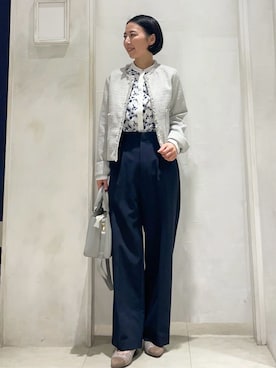 「アイテム（ノーカラージャケット、グレー系）」を使った、thshcさん（レディース・154cm）の冬コーディネート