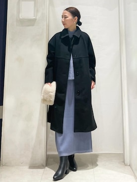 「アイテム（ステンカラーコート、ブラック系）」を使った、thshcさん（レディース・154cm）の秋コーディネート