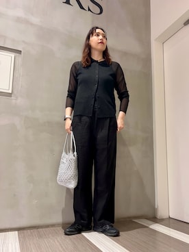 「RODE SKO（ロデスコ）のメタリックヤーントートバッグ（トートバッグ、シルバー系）」を使った、ﾀ ｶ ﾊ ｼさん（レディース・170cm）の春コーディネート