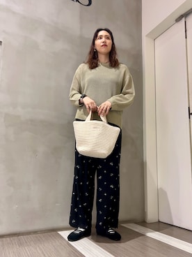 「URBAN RESEARCH DOORS（アーバンリサーチドアーズ）の『別注』PUMA×DOORS　SPEEDCAT BALLET（スニーカー、ブラック系）」を使った、ﾀ ｶ ﾊ ｼさん（レディース・170cm）の春コーディネート