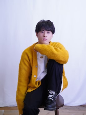 「DAIRIKU（ダイリク）のアイテム（アクセサリー）」を使った、古謝 那伊留さん（メンズ・167cm）の冬コーディネート