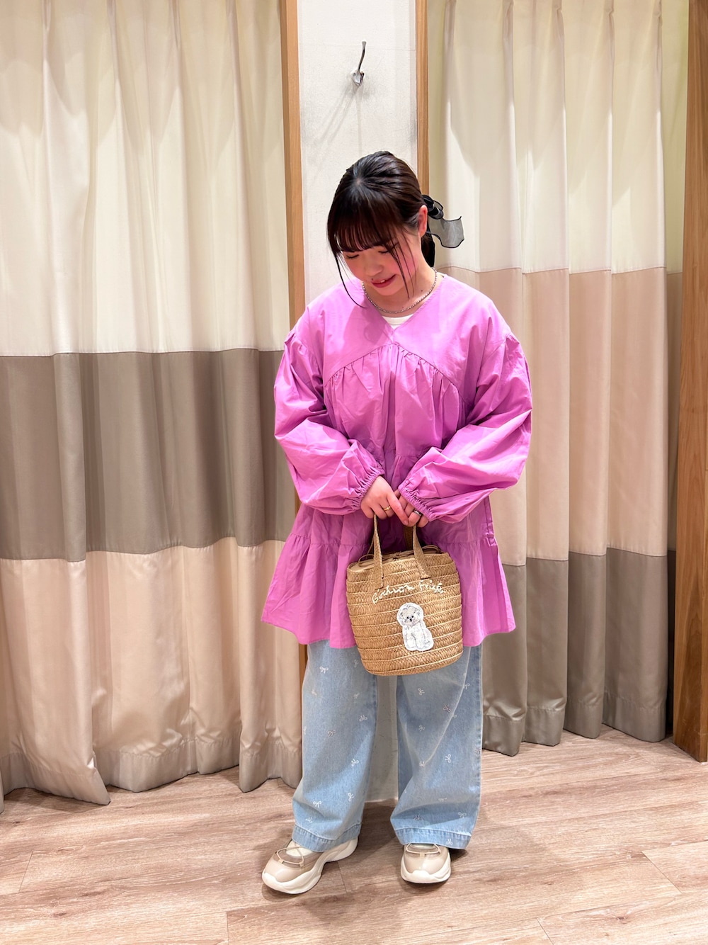 「Samansa Mos2、SM2 keittio イオンモール日の出店、春めき満開コーデ、お花見コーデ、低身長コーデ」｜「Samansa Mos2のアイテム（かごバッグ、ホワイト系）」を使った、🐾🐈‍⬛Mim🐈‍⬛🐾さん（レディース・147cm）の春コーディネートの1枚目の写真