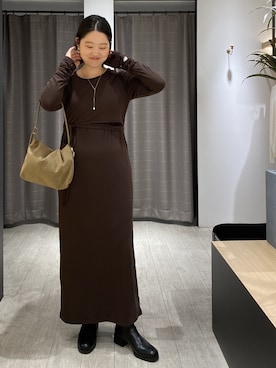 「アイテム（ネックレス）」を使った、oishi_mamaさん（レディース・160cm・30代）の秋コーディネート