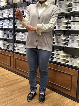 「アイテム（ビジネスシャツ）」を使った、BRICK HOUSE by Tokyo Shirts 大分アミュプラザ店さん（レディース・148cm）の冬コーディネート