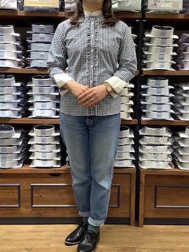 「アイテム（ビジネスシャツ）」を使った、BRICK HOUSE by Tokyo Shirts 大分アミュプラザ店さん（レディース・160cm）の冬コーディネート