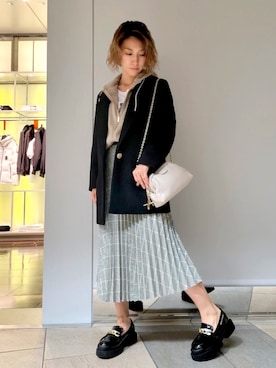 「ARMANI EXCHANGE（アルマーニエクスチェンジ）の【A|X アルマーニ エクスチェンジ】ブラッシュドリブ　フーデッドジップアップパーカー（スウェット）」を使った、yk_naeさん（レディース・153cm）の秋コーディネート