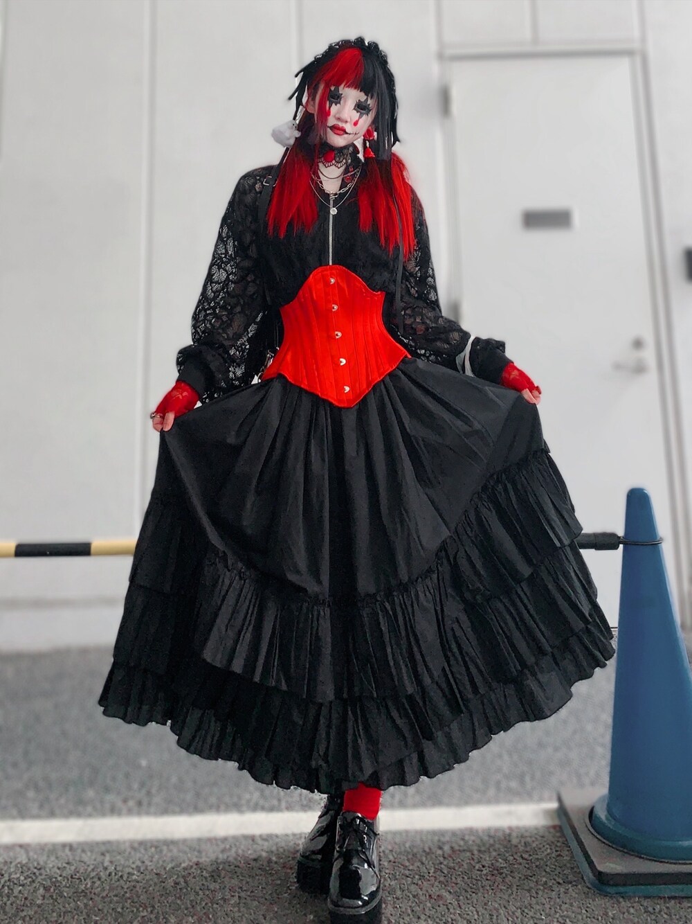 CIVARIZE ローズプリントハイネックジップブルゾン　ブラック CIVARIZE（シヴァーライズ）の「『CIVARIZE』ローズプリント