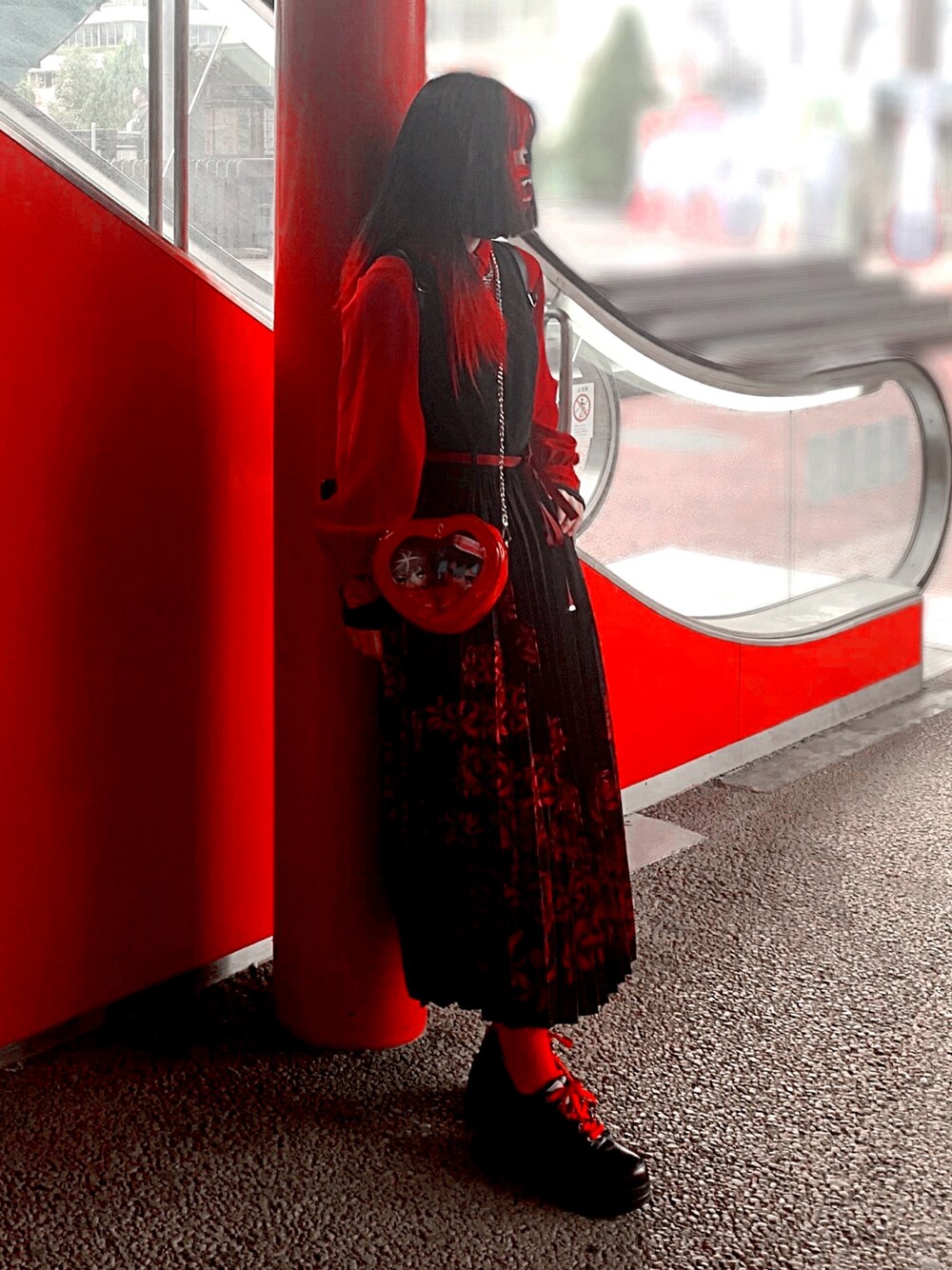 A BATHING APE（アベイシングエイプ）の「COLOR CAMO SHARK MASK