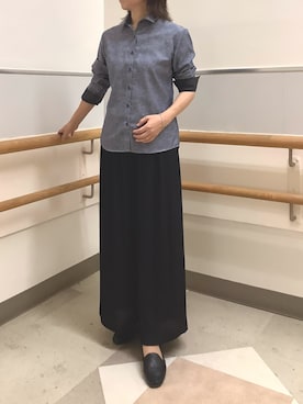 「TOKYO SHIRTS（トウキョウシャツ）の【超形態安定】 形態安定ノンアイロン ワイド 長袖ビジネスワイシャツ（ビジネスシャツ、ブルー系）」を使った、BRICK HOUSE by Tokyo Shirts 秋田イオンモール店さん（レディース・165cm）の夏コーディネート