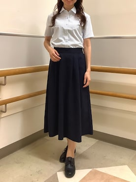 「TOKYO SHIRTS（トウキョウシャツ）の【吸水速乾】【COFREX】形態安定ノンアイロン ワイド 半袖ビジネスワイシャツ（ビジネスシャツ、ブルー系）」を使った、BRICK HOUSE by Tokyo Shirts 秋田イオンモール店さん（レディース・165cm）の夏コーディネート