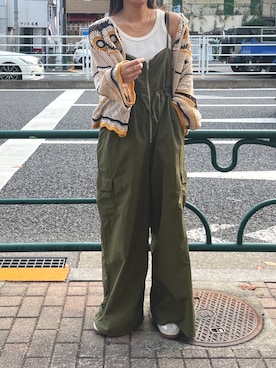 「Ungrid（アングリッド）のアイテム（サロペット/オーバーオール）」を使った、嶋津里美さん（レディース・161cm）の冬コーディネート