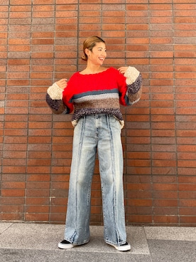 「リメイクデニム」｜「アイテム（ニット/セーター）」を使った、浅野永光莉さん（レディース・163cm）の秋コーディネート