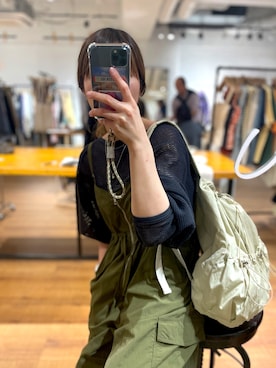 「Ungrid（アングリッド）のアイテム（サロペット/オーバーオール）」を使った、伊藤友香さん（レディース・152cm）の冬コーディネート