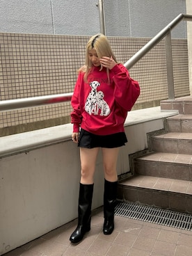 「red」｜「アイテム（アクセサリー）」を使った、AKICAさん（レディース・161cm）の冬コーディネート
